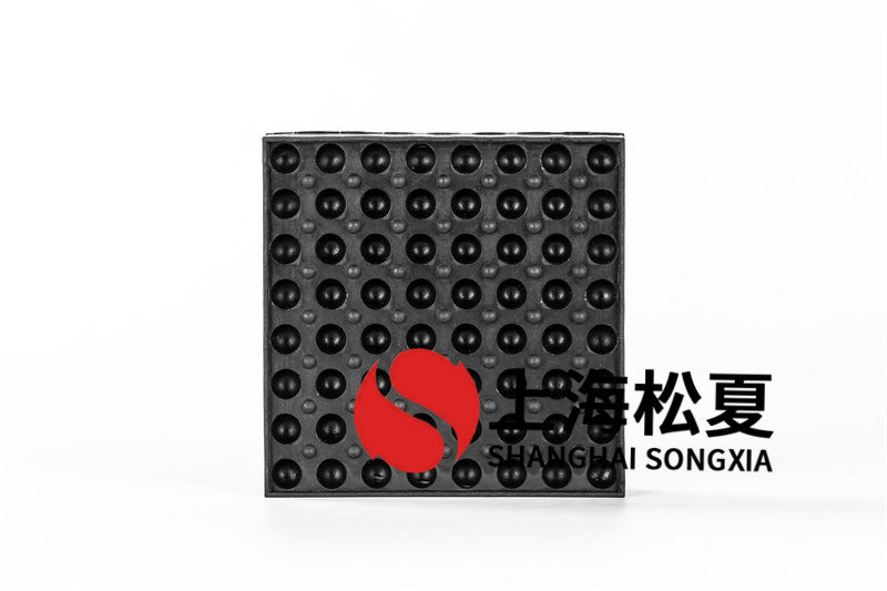 排水管橡膠<a href='http://www.a0988.cn' target='_blank'><u>減震器</u></a>的關(guān)鍵組件是什么？